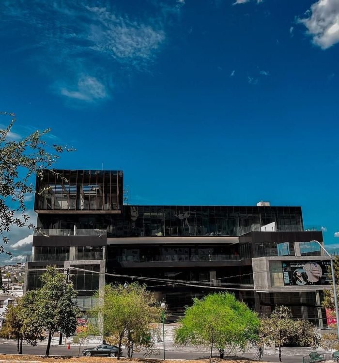 Plaza Comercial Magnus